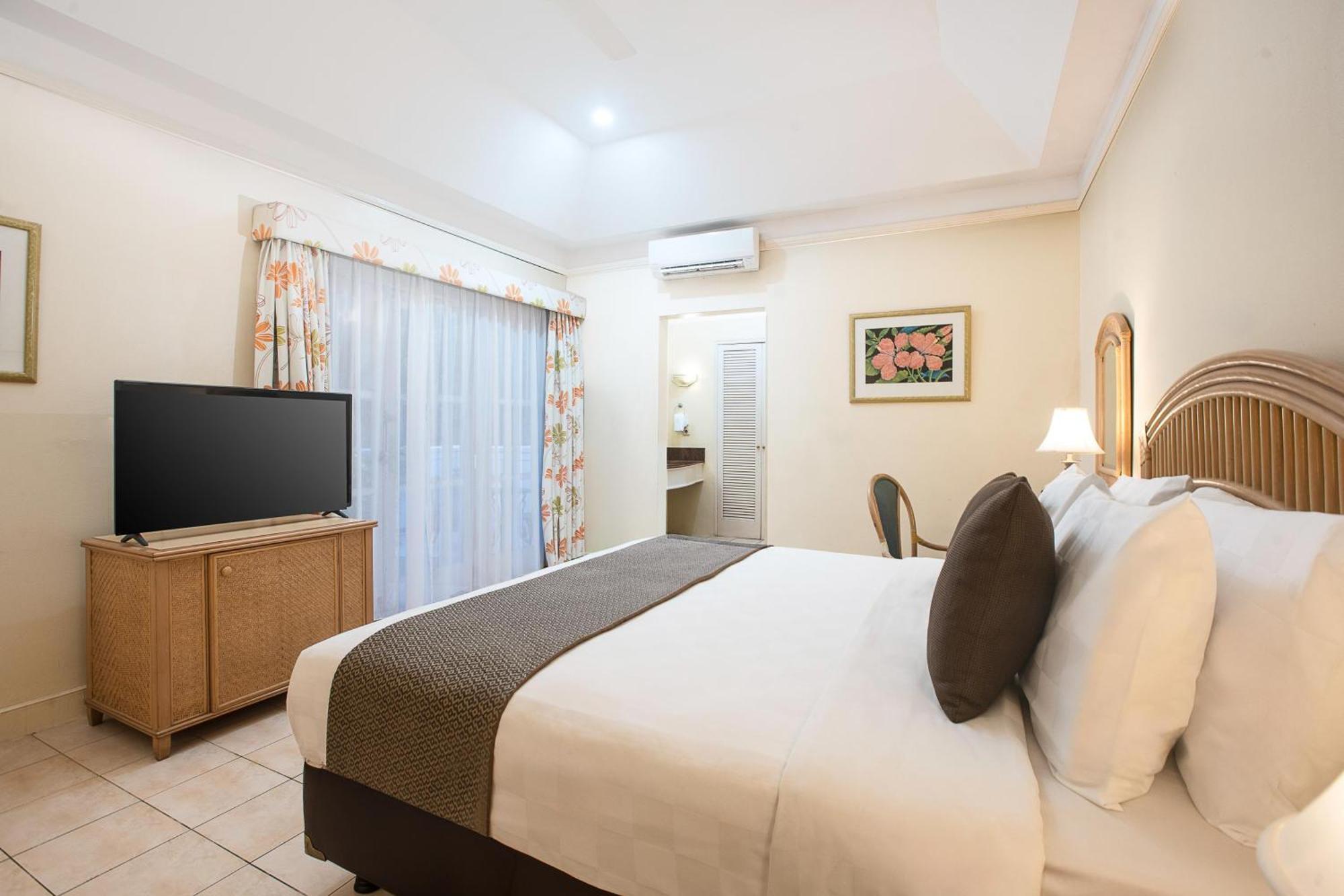 טנגרנג Aryaduta Lippo Village מראה חיצוני תמונה